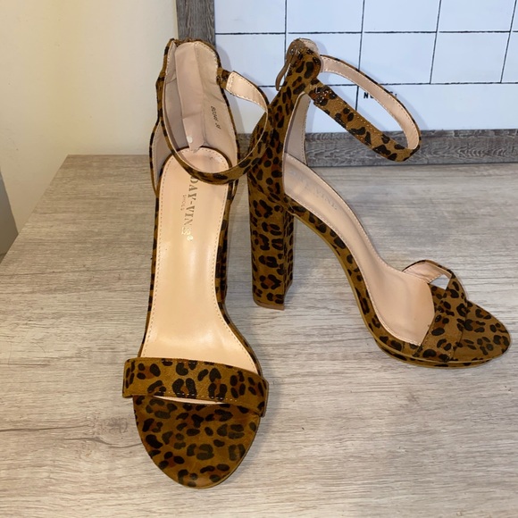 Nasty Gal Heels - Picture 4 of 6